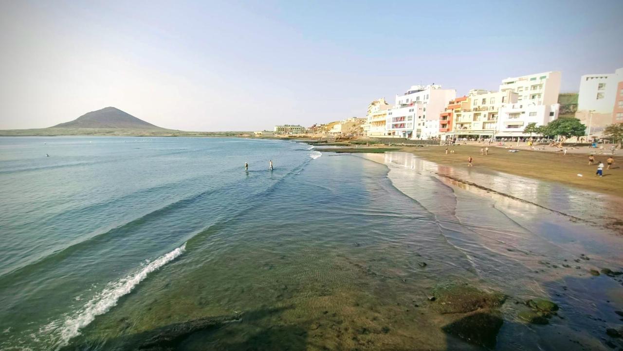 Апартаменты Ocean View El Medano Center Экстерьер фото